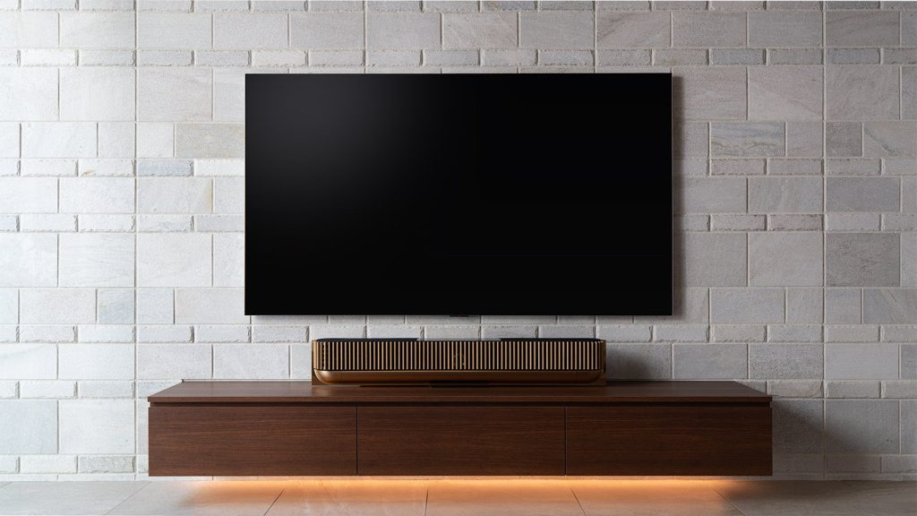 りるさん（@rirubear）の壁掛けテレビ